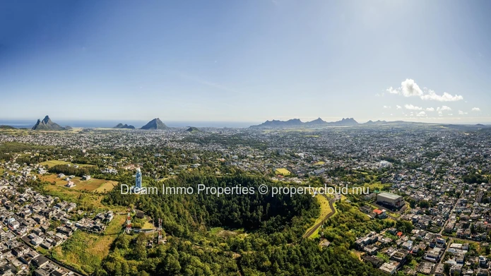 Appartements Modernes Avec Vue Degagee Sur Les Montagnes & La Ville A Floreal - Ile Maurice