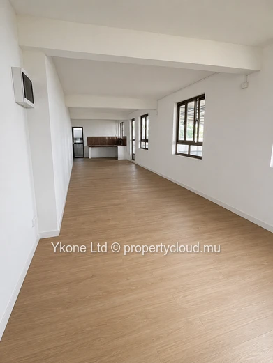 Commercial Premises For Rent At The Vale
