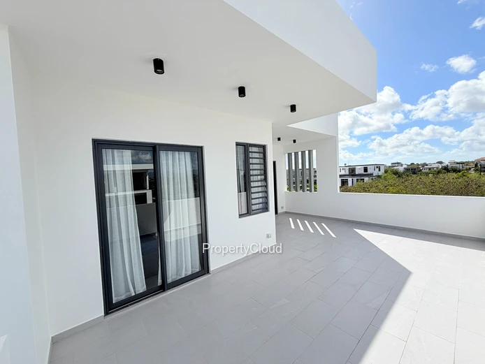 À Louer – Townhouse De 3 Chambres – Mont Choisy