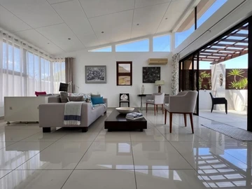4 Bedroom Apartment