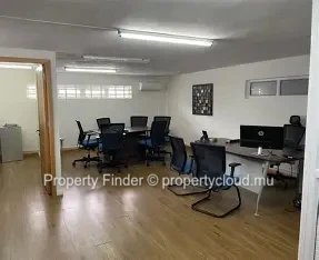 Warehouse in Bambous For sale