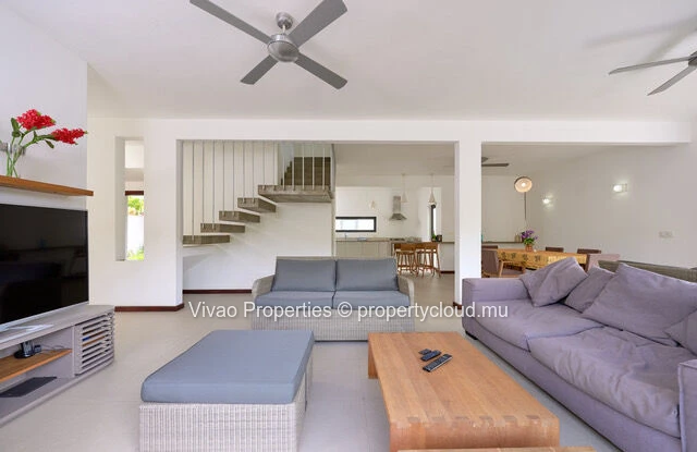 Furnished 4-bedroom villa with pool for rent in Trou aux Biches