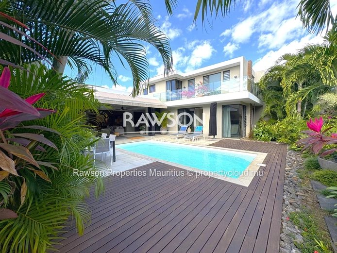 4 Bedroom Villa | Garden And Pool | Pds | Pereybere | Accessible To Foreigners | €