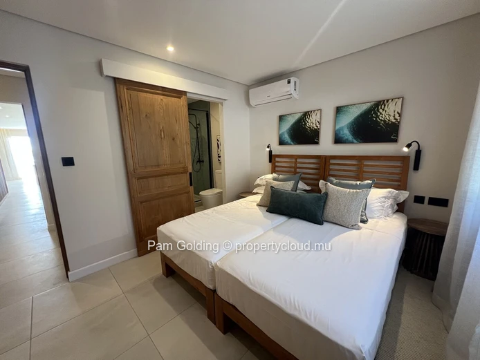 Appartement de 3 Chambres en Bord de Mer avec Piscine Privée à Vendre à l’Île Maurice