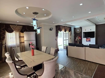 5 Bedroom Villa