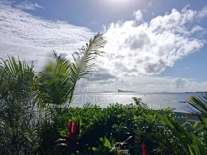 Pointe aux Canonniers – Appartement pieds dans l'eau
