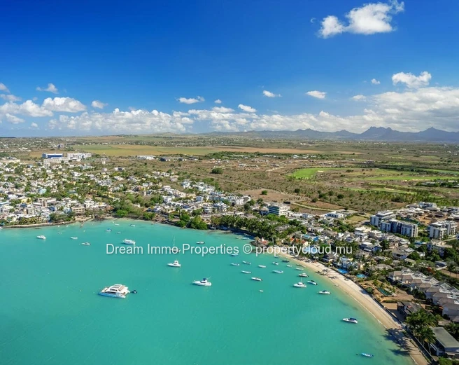 Unique ! Splendide penthouse face mer & marina à Grand Baie - Ile Maurice