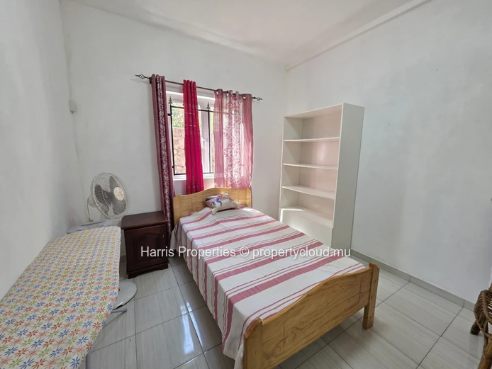 Bel appartement sécurisé à louer – Pereybere