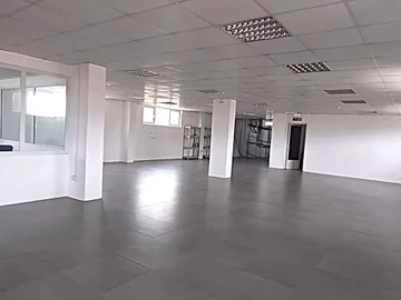 Bureau de 3 Chambres