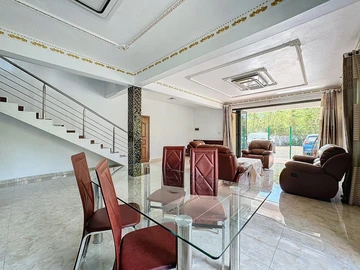 Appartement de 3 Chambres