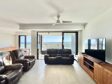 3 Bedroom Townhouse, Duplex