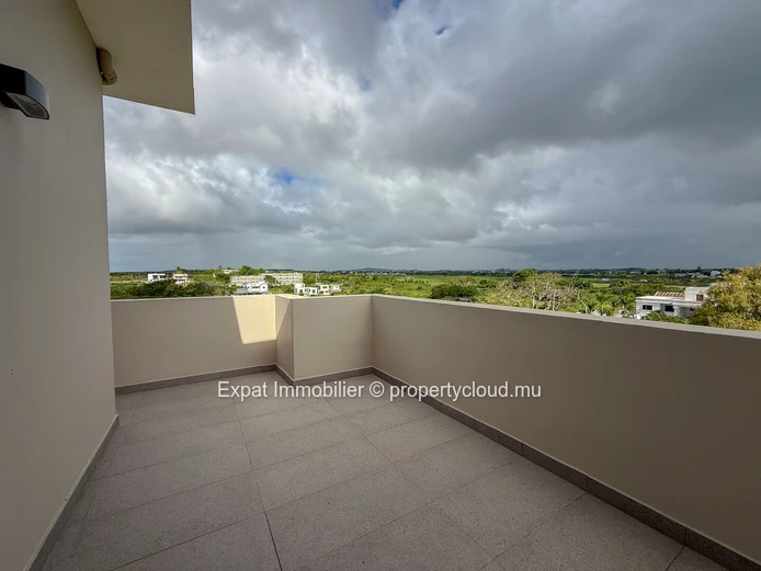 Penthouse Neuf 3 Chambres En Suite Avec Rooftop Privatif – Grand Baie, Chemin Vingt Pieds