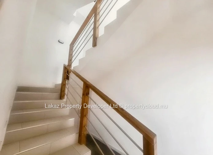 Newly built office situated in the heart of Pointe aux Canonniers
