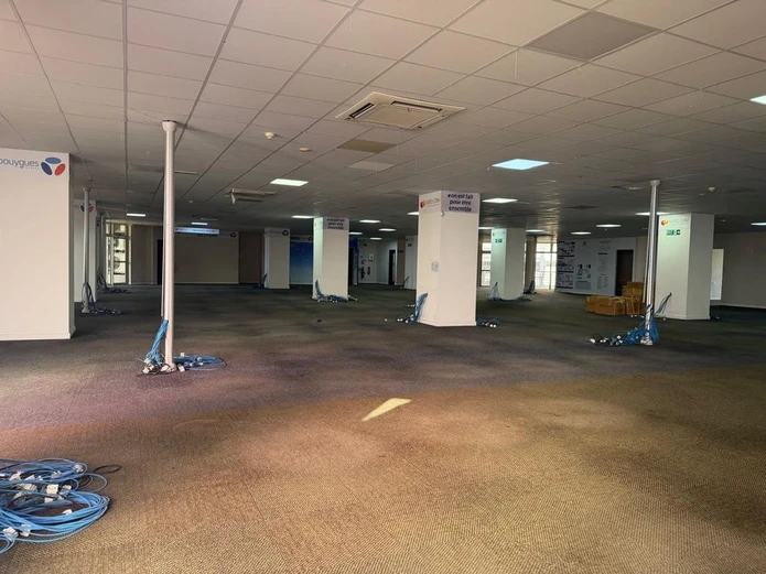 Office space of 1,000 m² on the 8th Floor