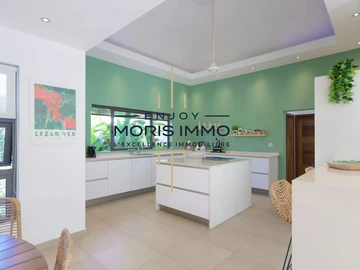 4 Bedroom Villa