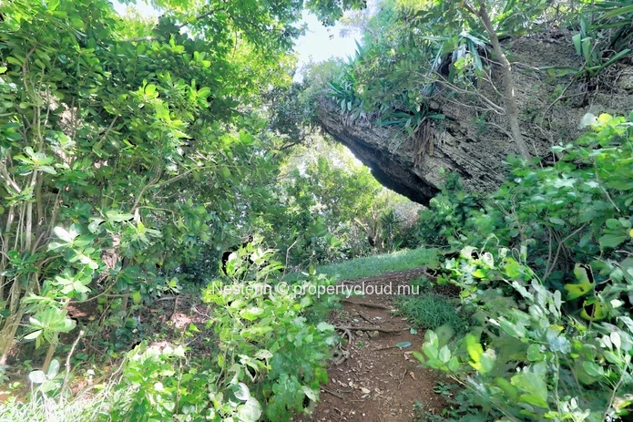  Waterfront plot of land of 44,672 m² with panoramic views of the southern islands.