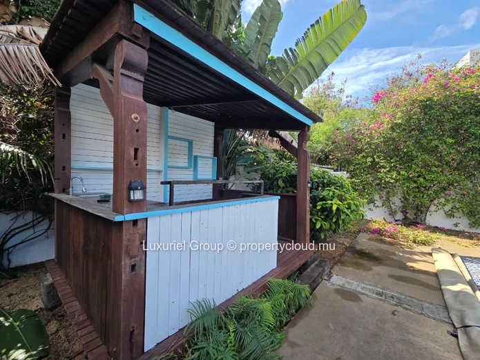 Villa For Rent In Pointe Aux Cannoniers – 4 Bedrooms With Private Pool