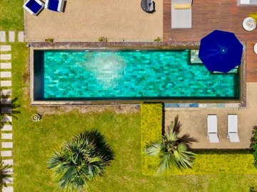 7 Bedroom House