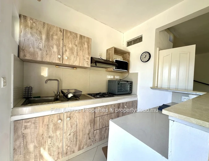 Two-bedroom duplex in a secure residence with swimming pool