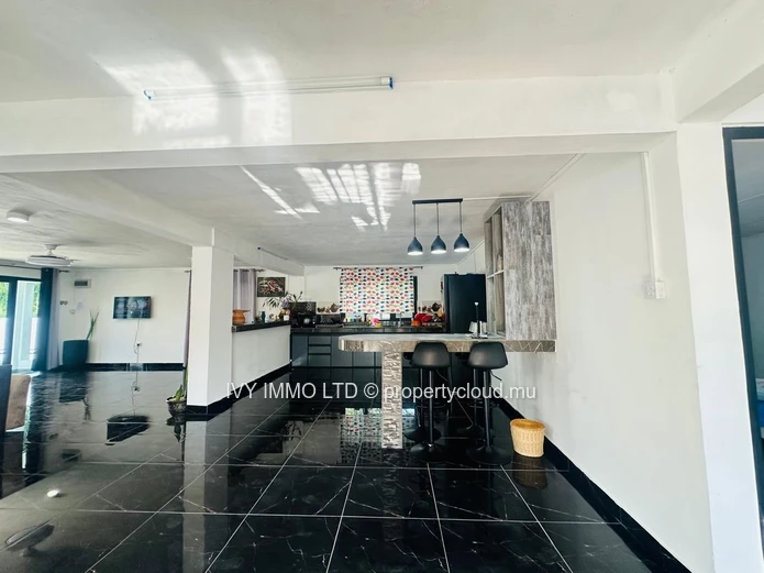 Villa luxueuse à louer – Cagoule (près de Royal Park)