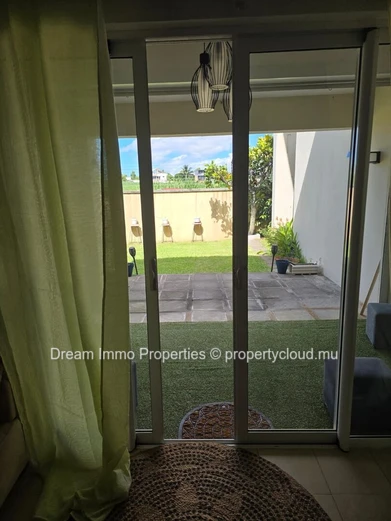 Beautiful 3-bedroom duplex in the Landmark residence close to the sea in Grand Baie – Mauritius