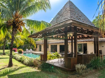 4 Bedroom Villa
