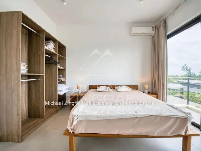Appartement Neuf de 3 Chambres Entièrement Meublé à Pereybere