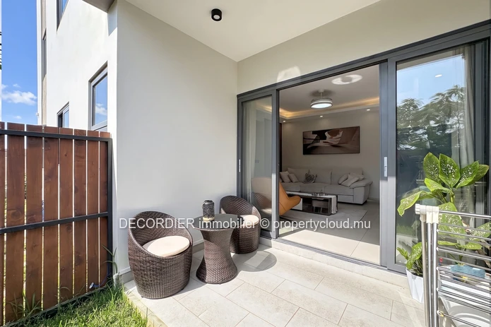 À Louer – Bel Appartement À Roches Brunes