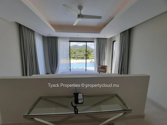 For Rent – Villa Preuneuse, Anahita