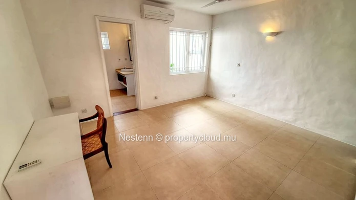 4-bedroom family home in a huge garden