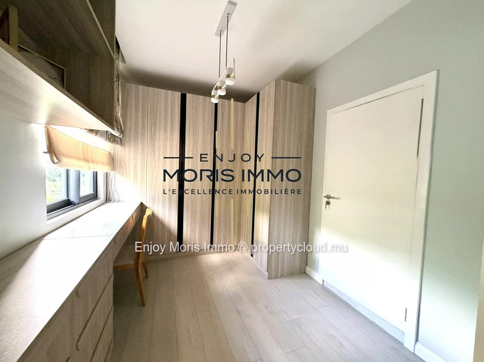 Modern villa for rent in Calodyne – Mauritius – 300 m from the beach