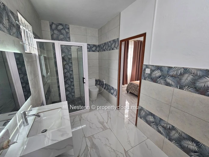 Duplex moderne et neuf de 3 chambres 