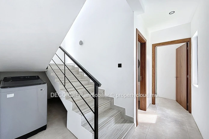 Maison à louer – Pereybère
