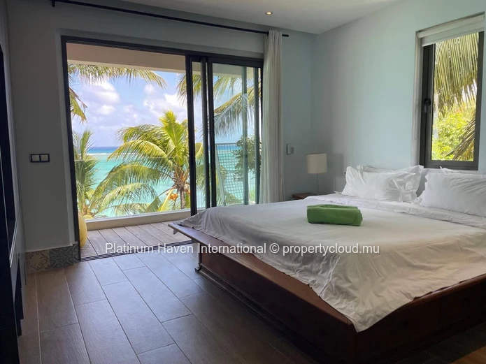 Beachfront Penthouse In Péreybère ? With Private Beach Access An Exceptional Beachfront Penthouse In Péreybère ? With...
