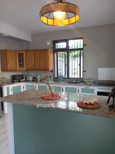 FOR RENT — Charming single-story house in Grand Gaube