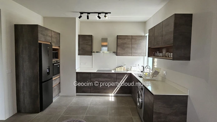 Flic en Flac Morc Green Creek Appartement récent de 3 càc 2 sdb Terrasse Parking. Piscine commune. (Mandat exclusif)