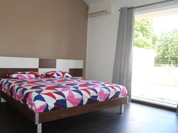 3 Bedroom Townhouse, Duplex