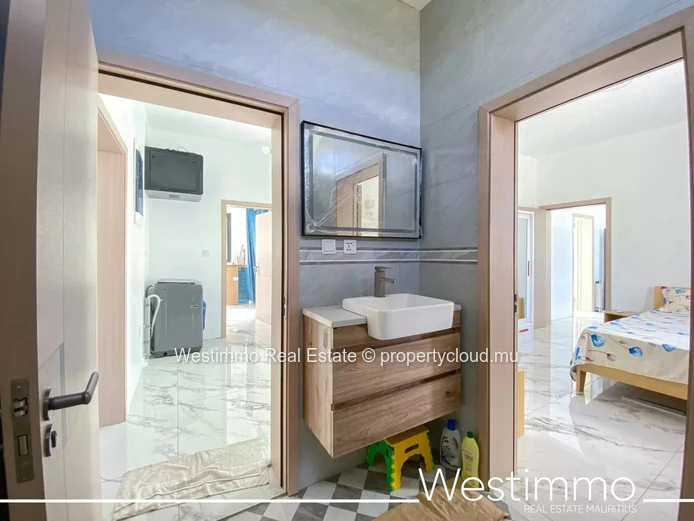 GRAND-BAIE CENTRE - Long term rental new villa with swimming pool.