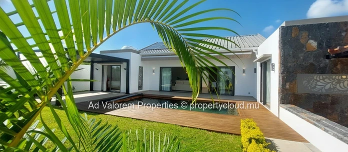 Exclusive – For Rent: 3-Bedroom Villa with Pool & Solar Energy in Grand Baie (Sole Mandate)