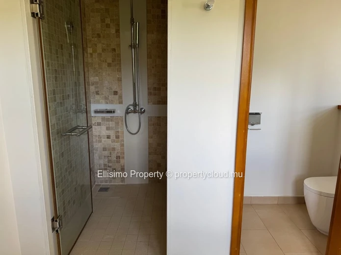 Villa d’Exception à Vendre à Tamarin – Accessible aux Étrangers