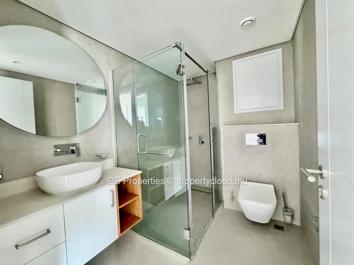Luxury Two-Bedroom Apartments