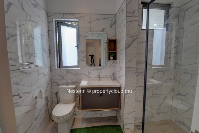 Appartement de 3 chambres entièrement meublé dans une résidence sécurisée