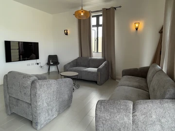 4 Bedroom Villa