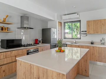 3 Bedroom Townhouse, Duplex