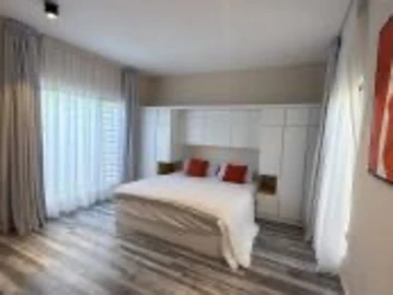 3 Bedroom Townhouse, Duplex