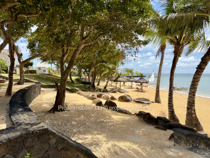 Furnished Apartment for Rent at Azuri Ocean & Golf Resort, Roches Noires.