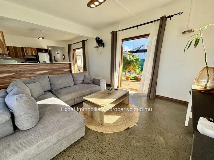 One-Storey Villa With 2 Bedrooms, Tropical Terrace And Swimming Pool – Grand Gaube