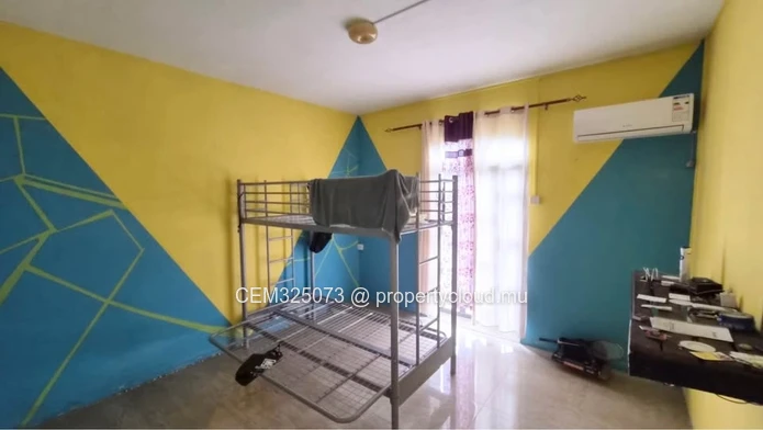 Spacious 3-Bedroom House for Rent in Plaines de L’Hermitage, Phoenix