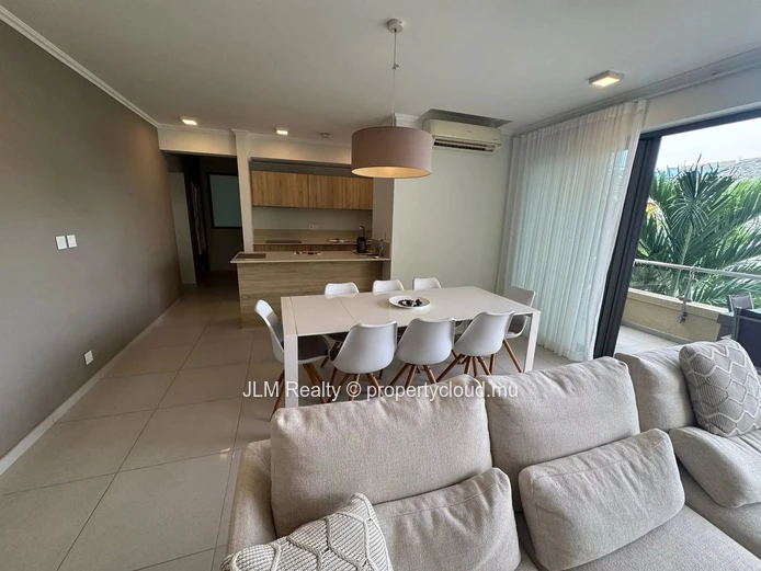 For Sale – Beachfront Apartment in a Secure Residence in Tamarin, Mauritius
