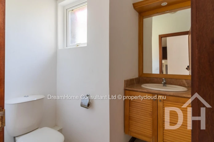 DISPONIBLE À PARTIR DE NOVEMBRE - Maison familiale à louer – Une perle rare avec un grand jardin